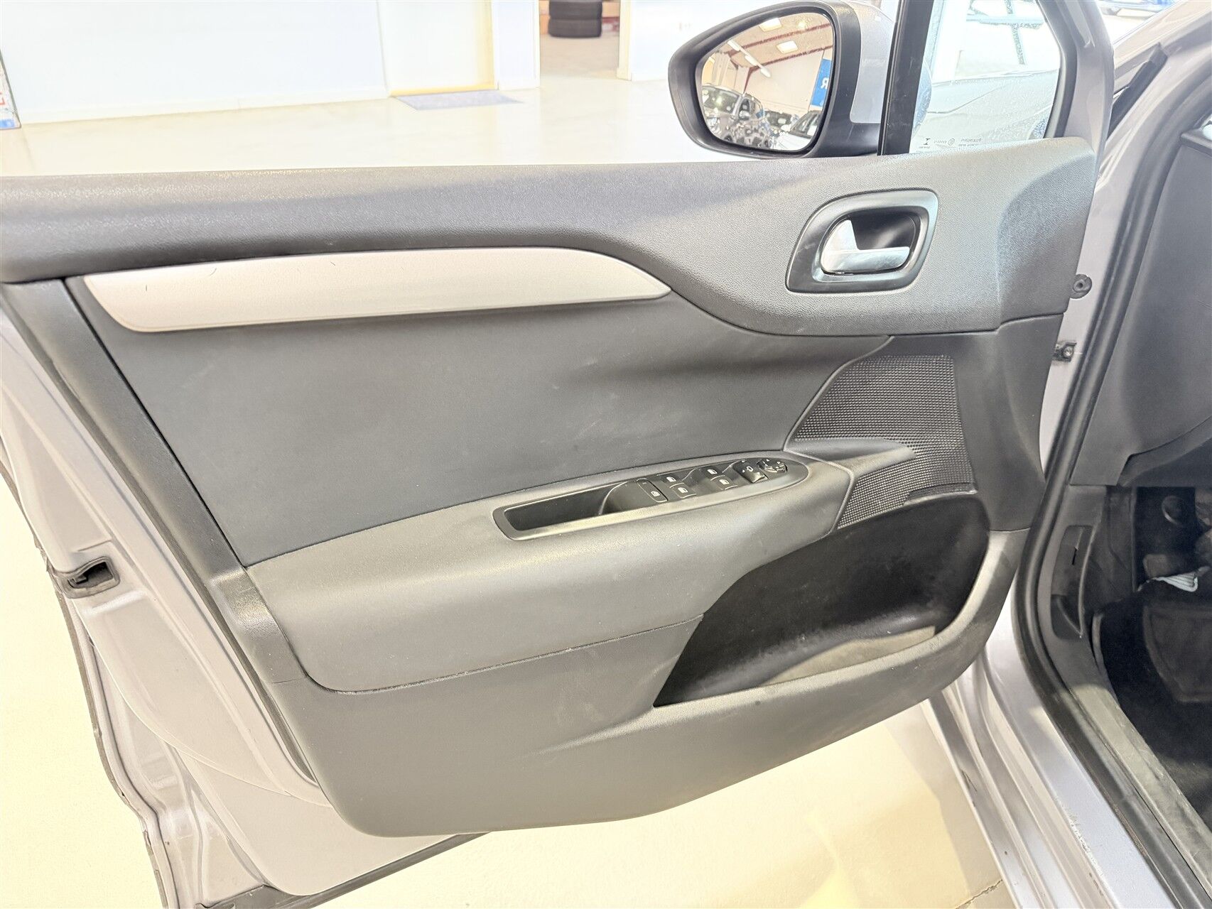 Billede af Citroën C4 1,6 Blue HDi Millesime start/stop 100HK 5d