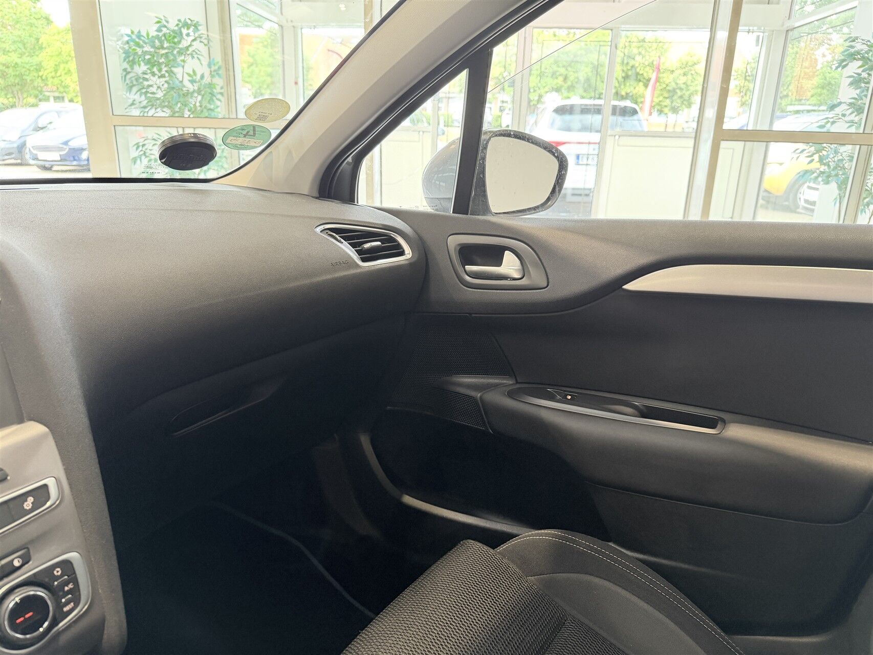 Billede af Citroën C4 1,6 Blue HDi Millesime start/stop 100HK 5d