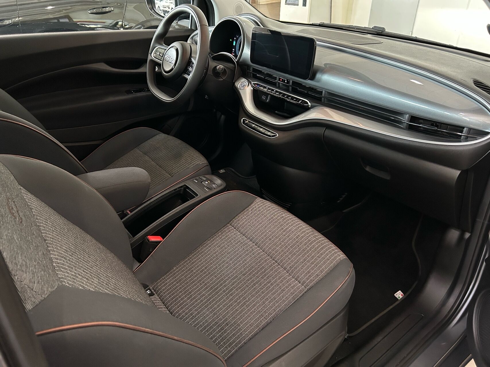 Billede af Fiat 500e EL Icon Pack 118HK 3d Aut.