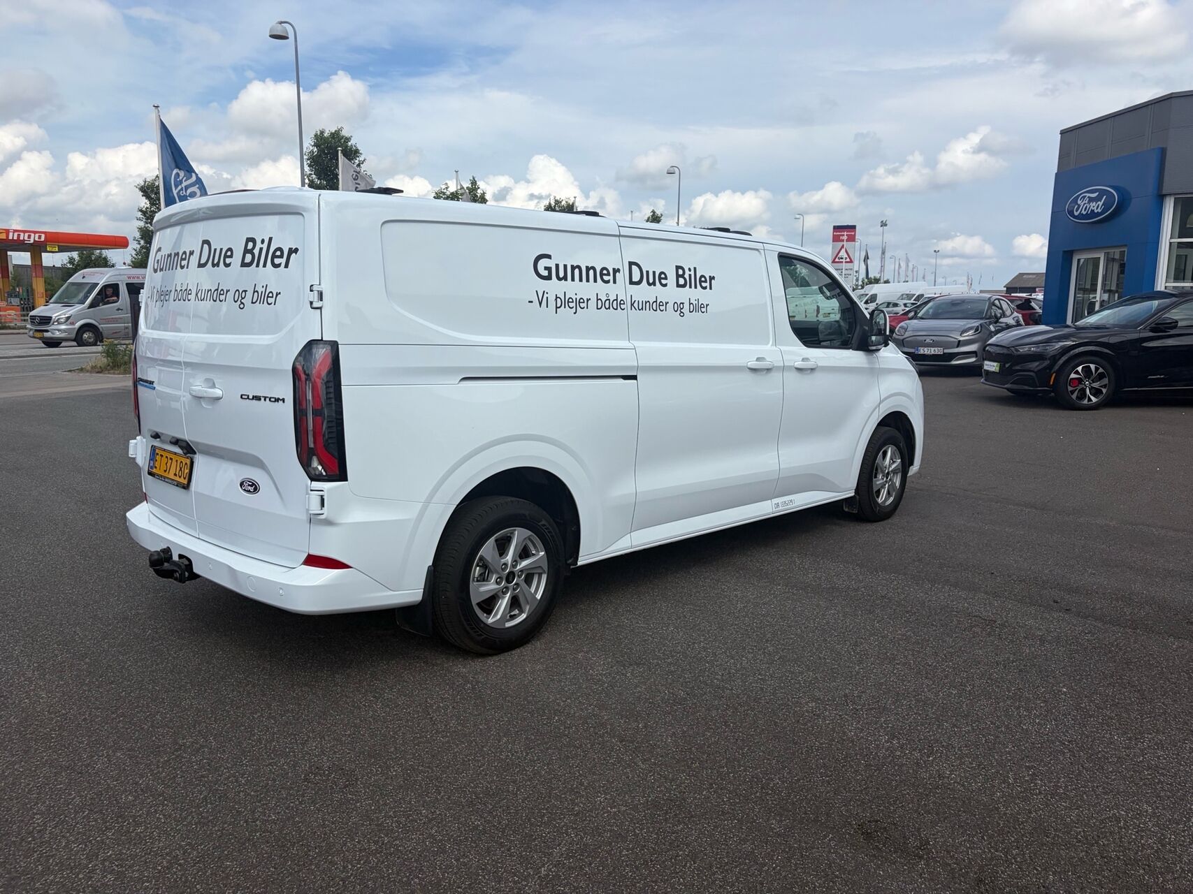 Billede af Ford E-Transit Custom 340 L2H1 EL Limited 218HK Van Aut.