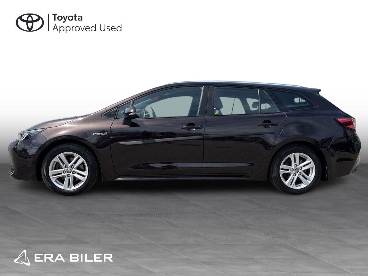 Billede af Toyota Corolla Touring Sports 2,0 Hybrid H3 E-CVT 180HK Stc 6g Aut.