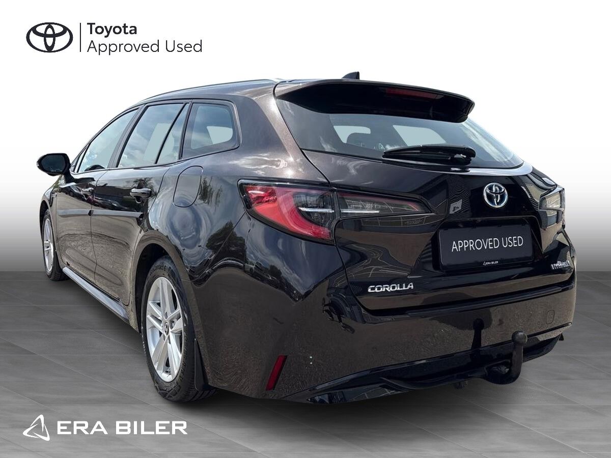 Billede af Toyota Corolla Touring Sports 2,0 Hybrid H3 E-CVT 180HK Stc 6g Aut.