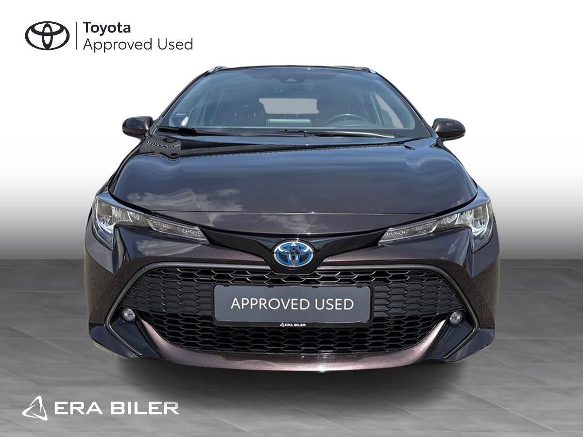 Billede af Toyota Corolla Touring Sports 2,0 Hybrid H3 E-CVT 180HK Stc 6g Aut.