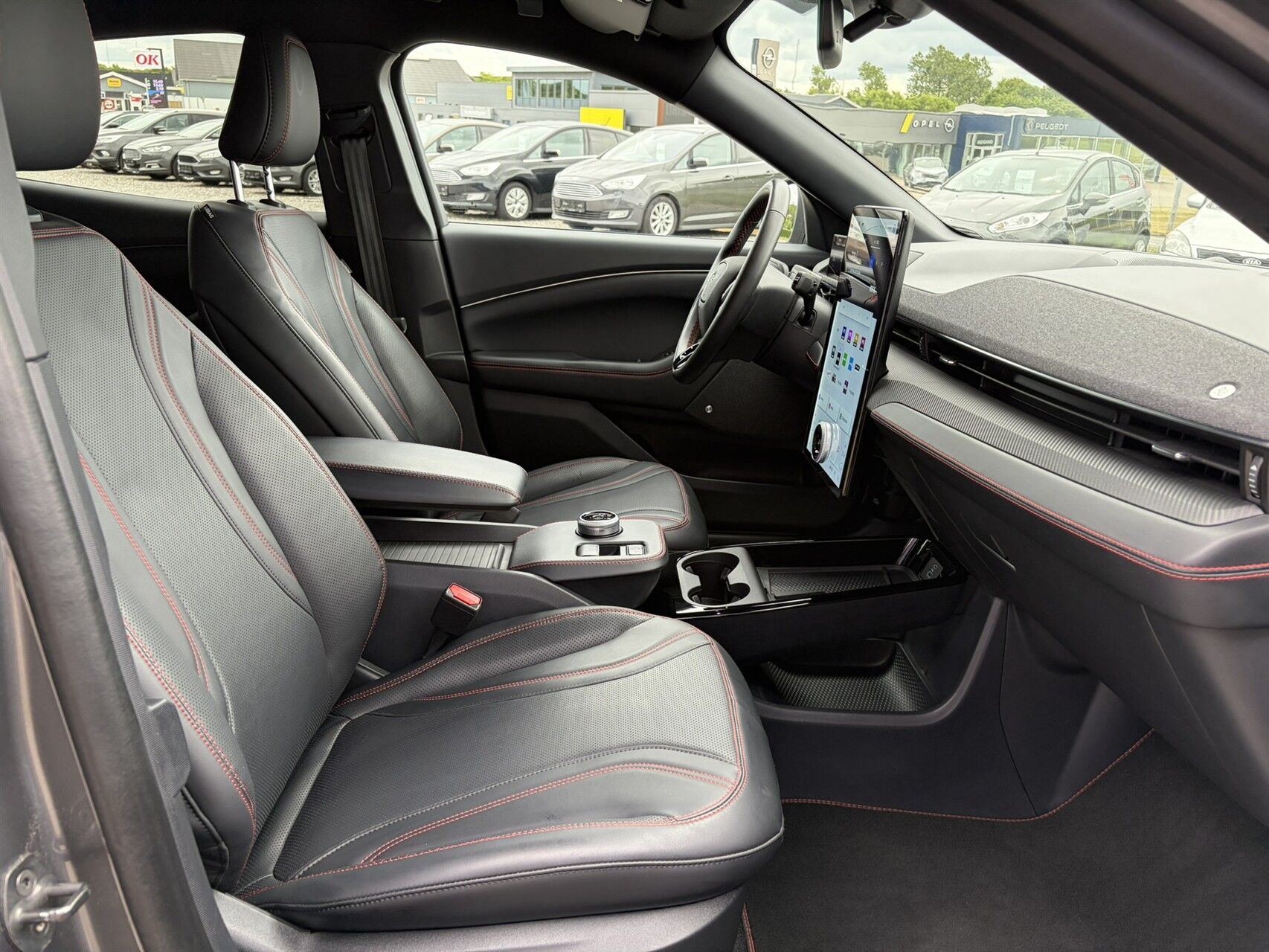 Billede af Ford Mustang Mach-E EL UR Premium 294HK 5d Aut.