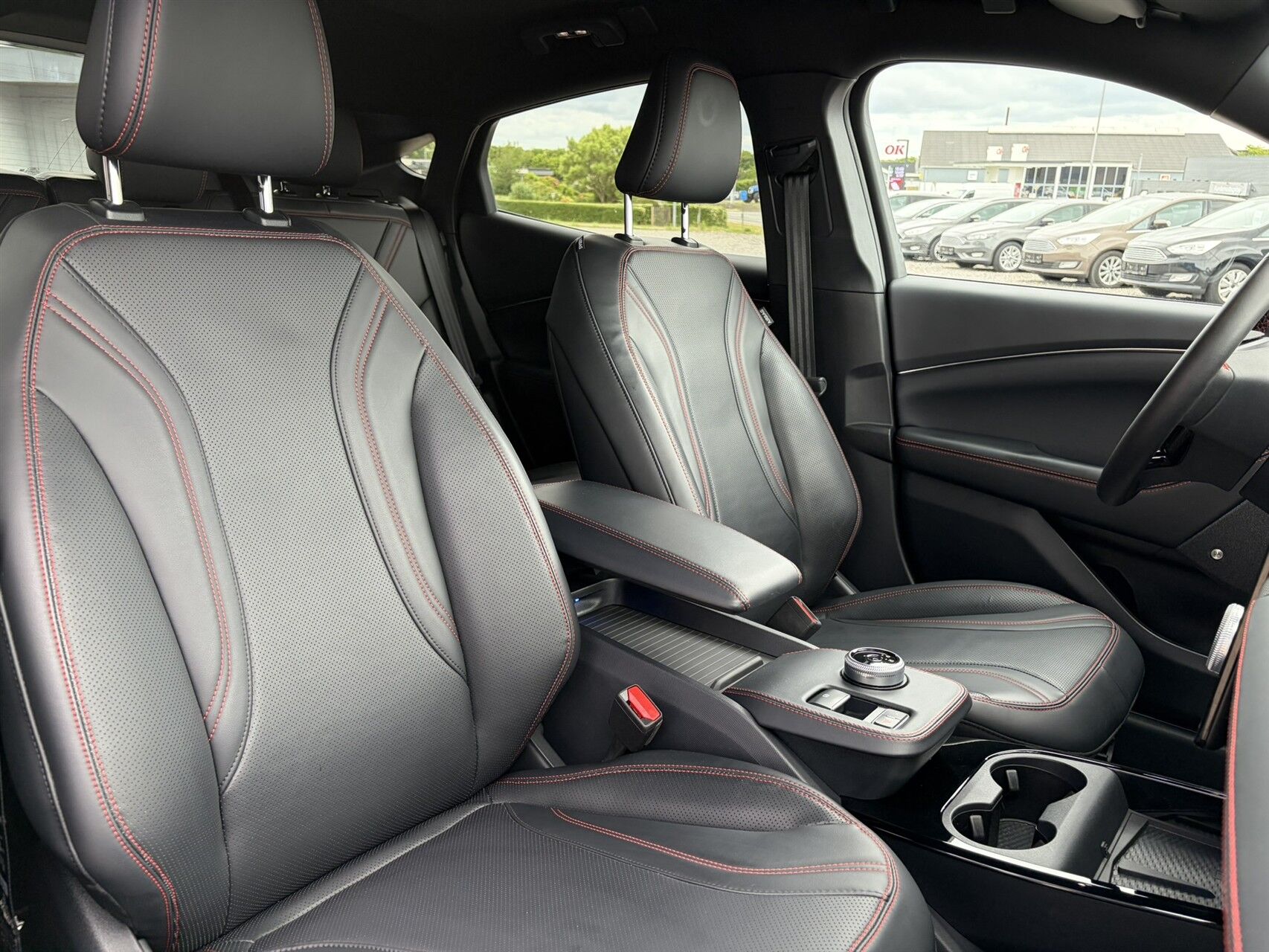 Billede af Ford Mustang Mach-E EL UR Premium 294HK 5d Aut.