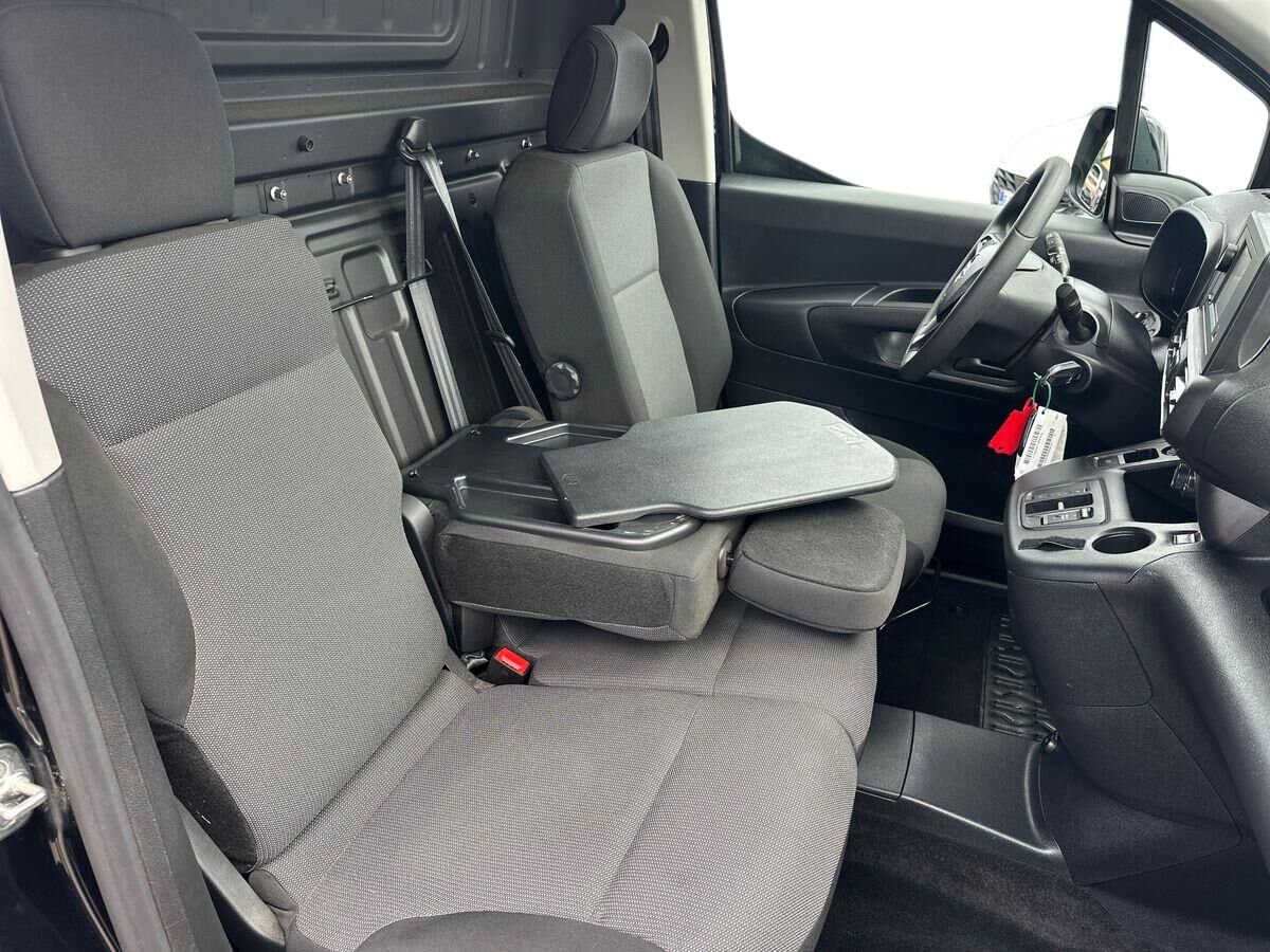 Billede af Opel Combo-e L1V1 EL 136HK Van Aut.