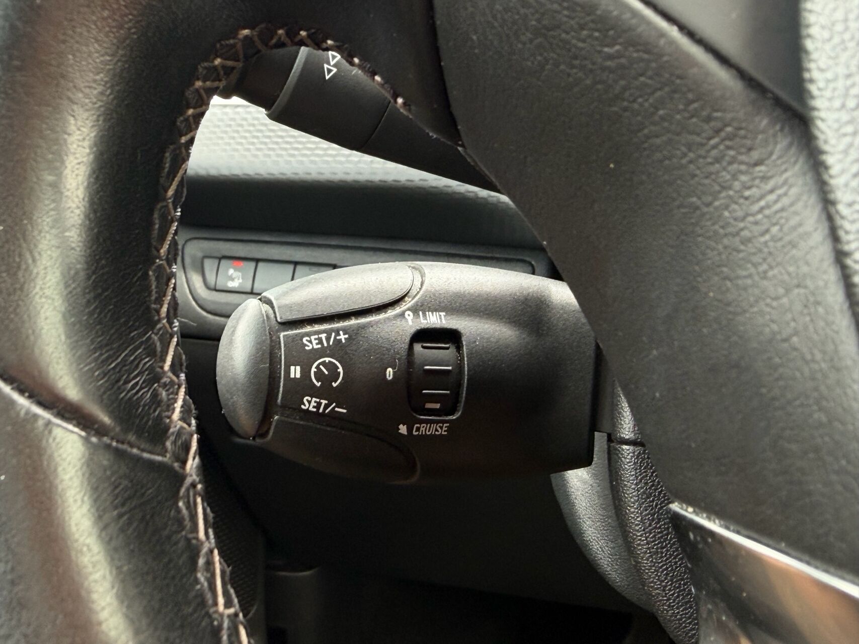 Billede af Peugeot 208 1,6 BlueHDi Selection Sky 100HK 5d