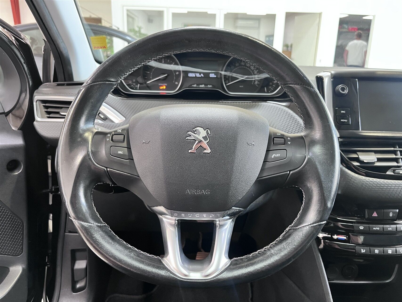 Billede af Peugeot 208 1,6 BlueHDi Desire Sky 100HK 5d