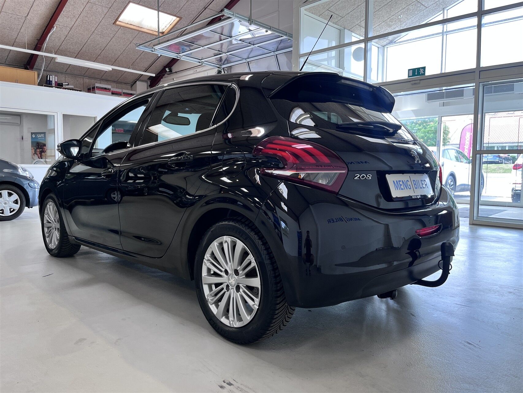 Billede af Peugeot 208 1,6 BlueHDi Desire Sky 100HK 5d