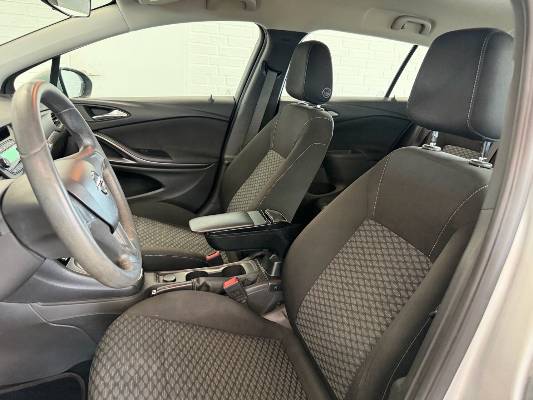 Billede af Opel Astra Sports Tourer 1,0 Turbo Essentia Start/Stop 105HK Stc