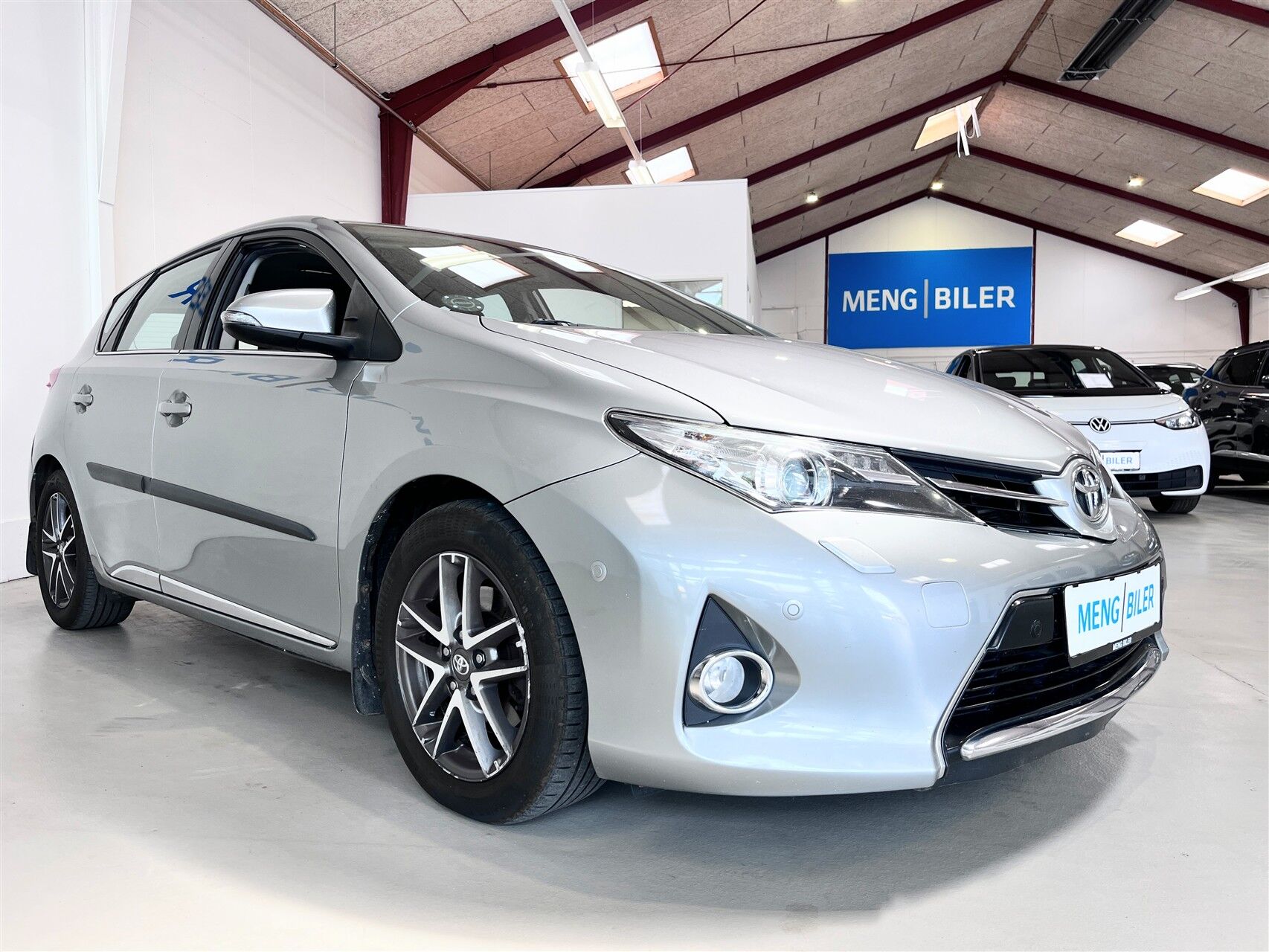 Billede af Toyota Auris 2,0 D-4D DPF T2+ 124HK 5d 6g