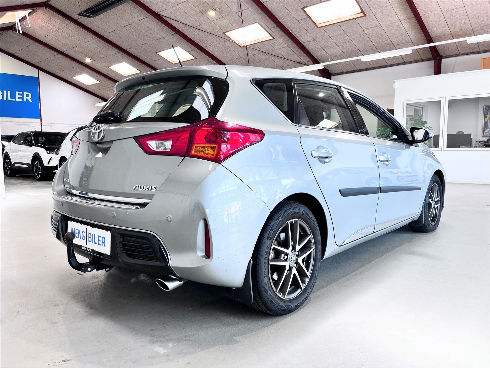 Billede af Toyota Auris 2,0 D-4D DPF T2+ 124HK 5d 6g