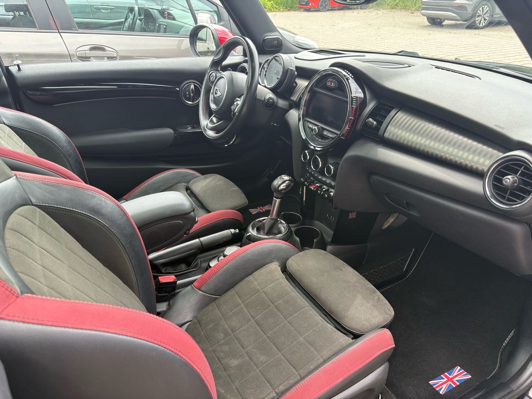 Billede af Mini Cooper John Cooper Works 2,0 Steptronic 231HK 3d 6g Aut.