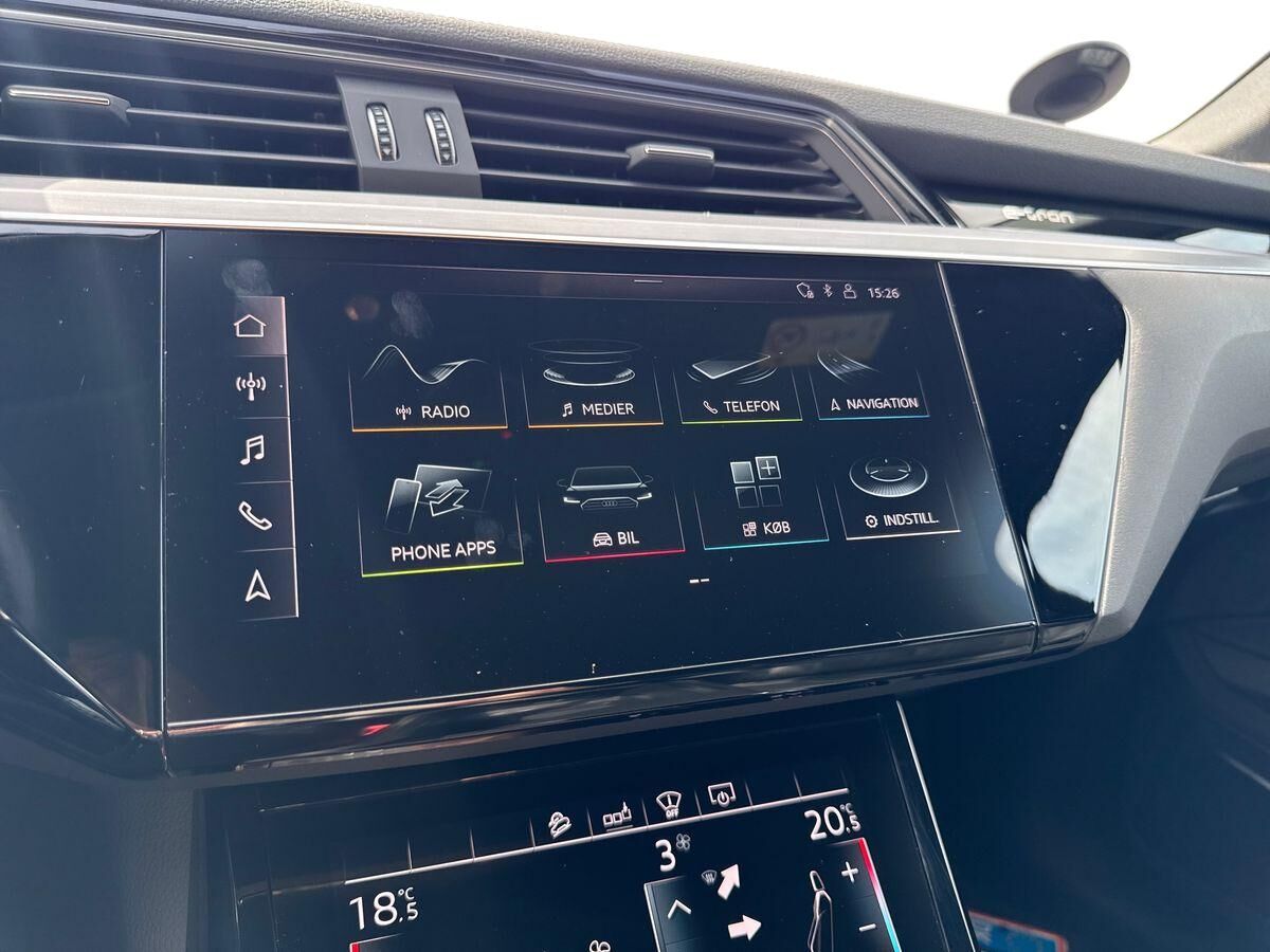 Billede af Audi E-tron 55 S Line Prestige Quattro 408HK 5d Aut.