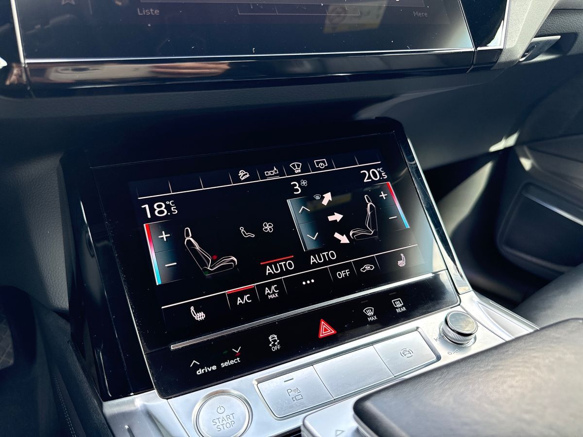 Billede af Audi E-tron 55 S Line Prestige Quattro 408HK 5d Aut.