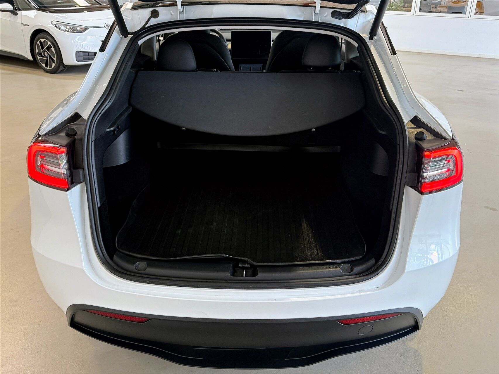 Billede af Tesla Model Y EL RWD 299HK 5d Aut.