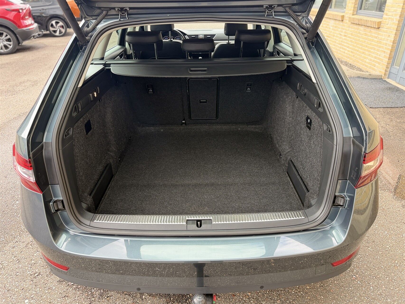 Billede af Skoda Superb Combi 2,0 TDI Style DSG 150HK Stc 7g Aut.