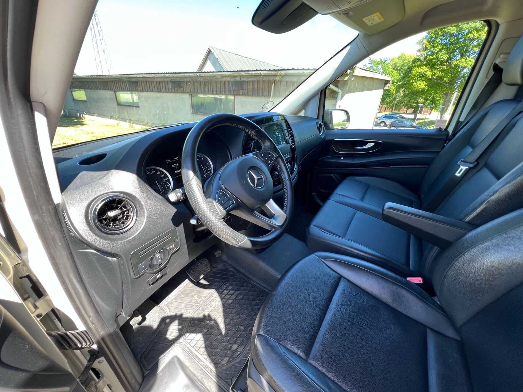 Billede af Mercedes-Benz Vito 114 A1 2,0 CDI RWD 9G-Tronic 136HK Van Aut.