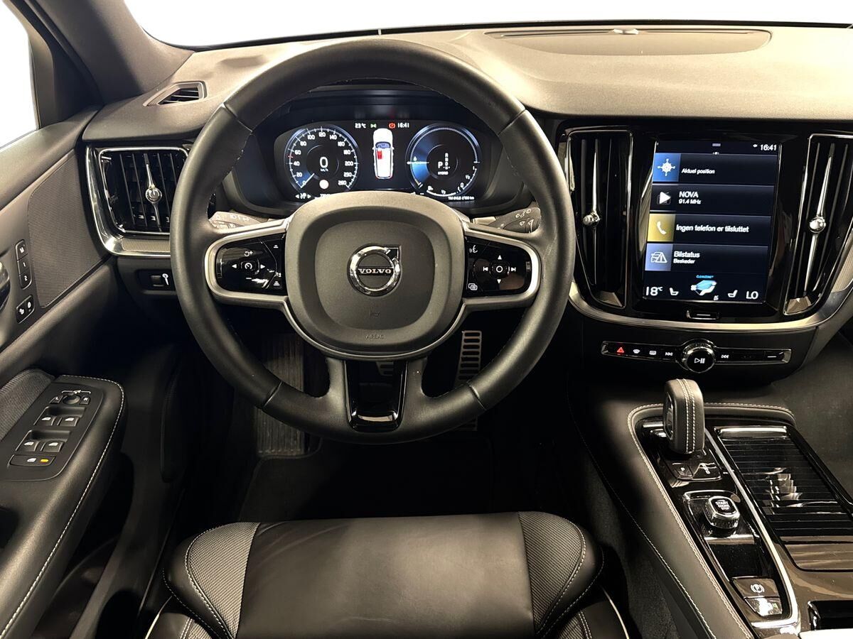Billede af Volvo V60 2,0 T6 Recharge  Plugin-hybrid R-design 340HK Stc 8g Aut.