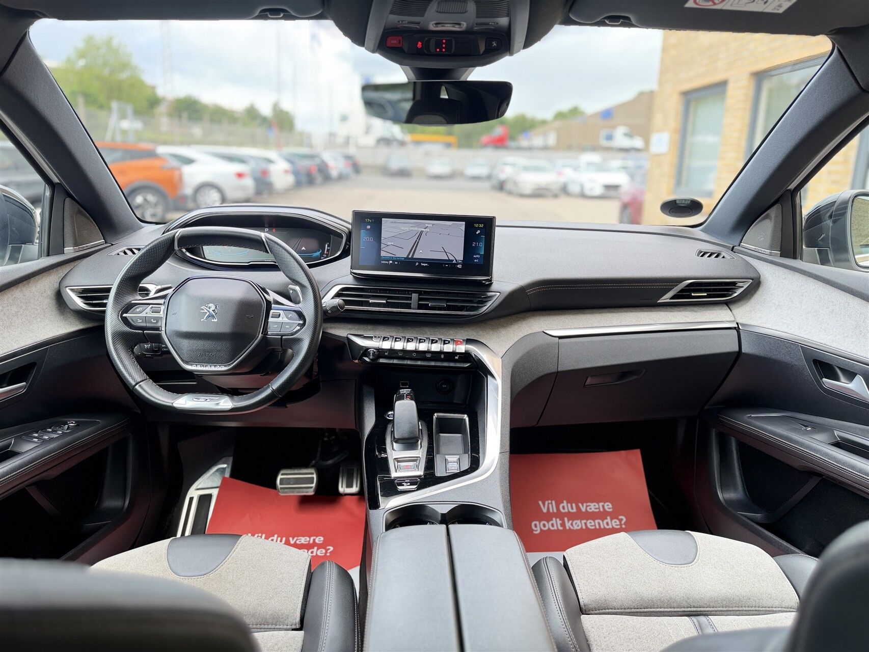 Billede af Peugeot 3008 1,6 PureTech  Plugin-hybrid GT Pack AWD EAT8 300HK 5d 8g Aut.