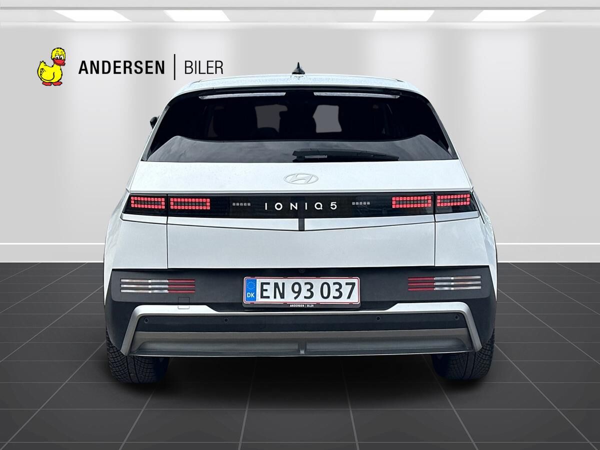 Billede af Hyundai Ioniq 5 Electric 63 kWh Essential 170HK 5d Aut.