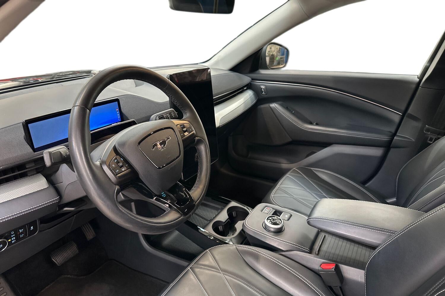 Billede af Ford Mustang Mach-E EL SR 269HK 5d Aut.