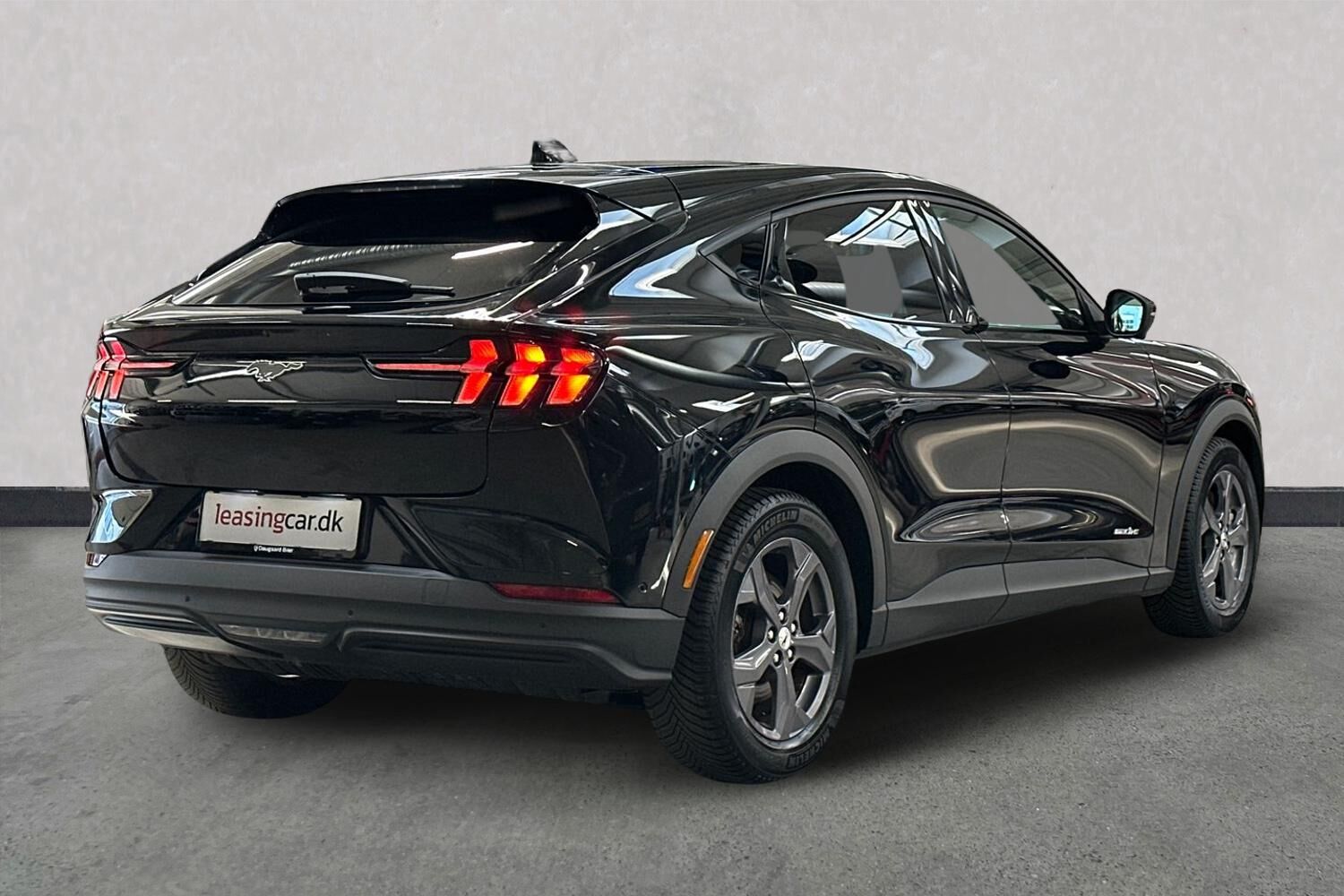 Billede af Ford Mustang Mach-E EL SR 269HK 5d Aut.