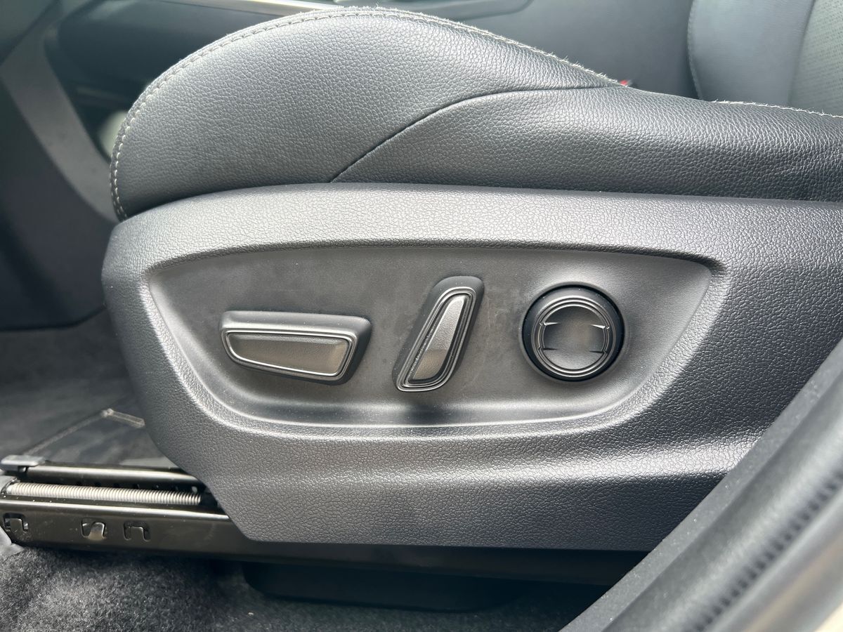 Billede af Toyota BZ4X EL Executive Premium Design 204HK 5d Aut. 