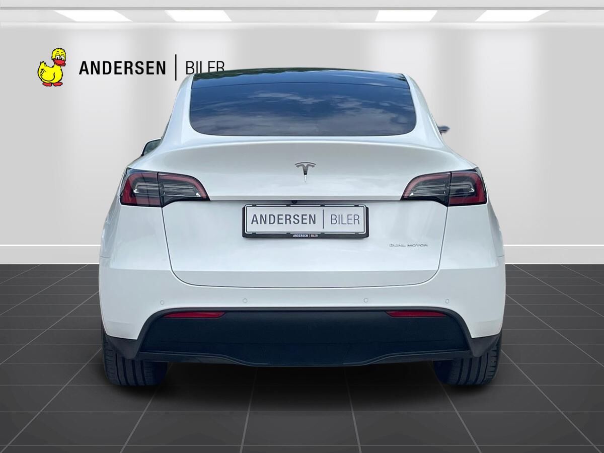 Billede af Tesla Model Y EL Long Range AWD 514HK 5d Aut.
