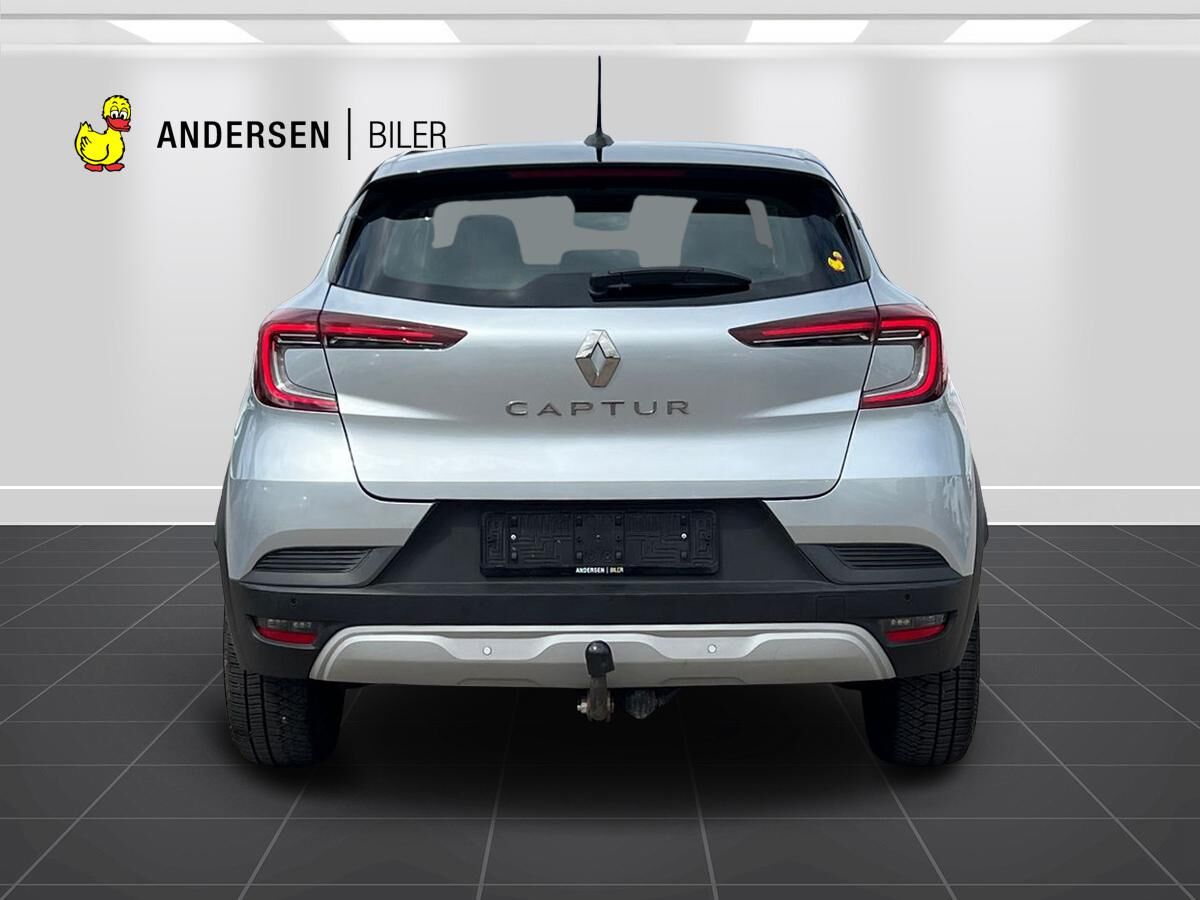 Billede af Renault Captur 1,3 TCE  Mild hybrid Zen EDC 140HK 5d 7g Aut.