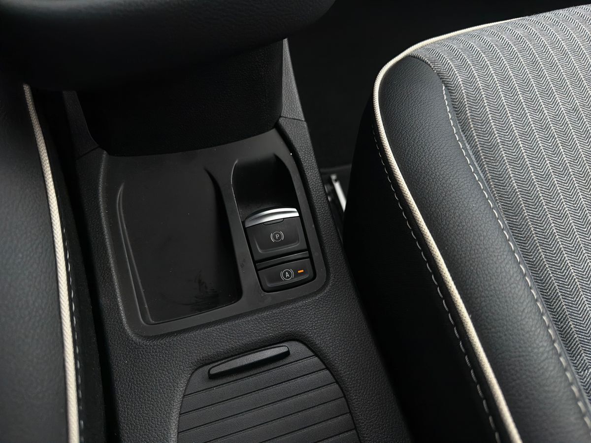 Billede af Renault Clio 1,0 TCE Techno 90HK 5d 6g