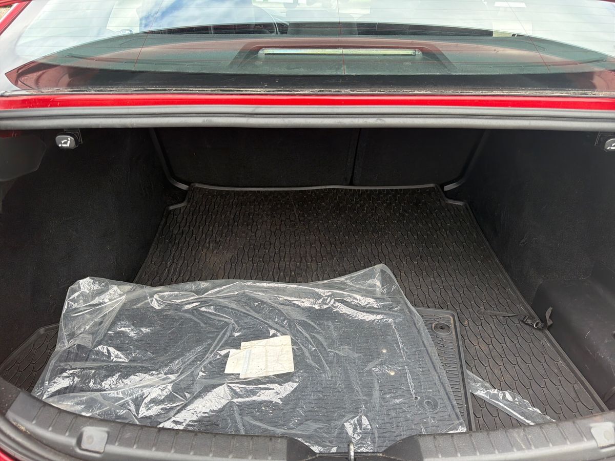 Billede af Mazda 3 2,0 Skyactiv-G  Mild hybrid Cosmo 122HK 6g Aut.