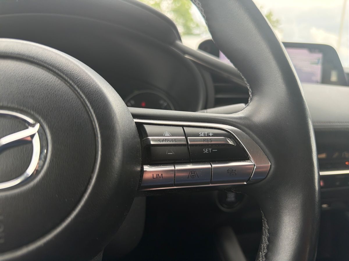 Billede af Mazda 3 2,0 Skyactiv-G  Mild hybrid Cosmo 122HK 6g Aut.