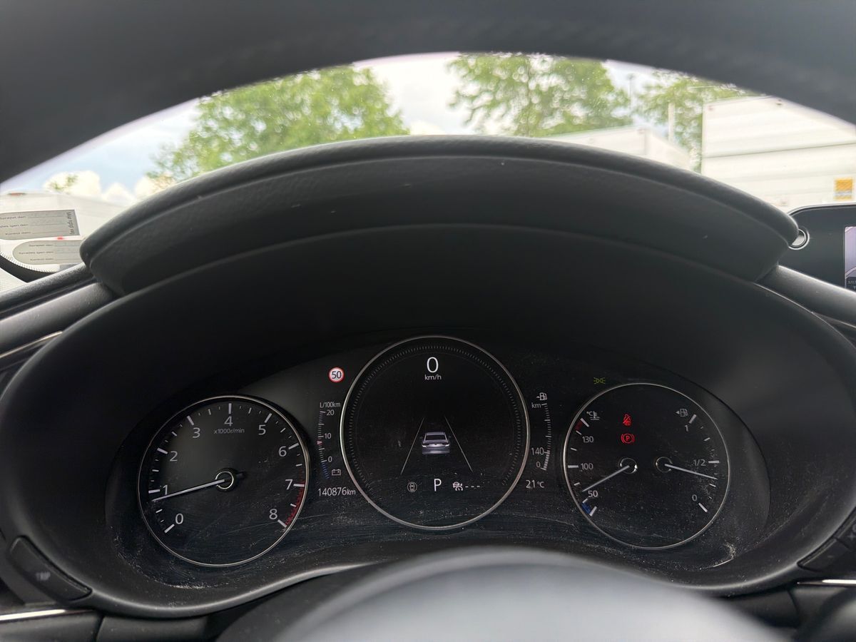 Billede af Mazda 3 2,0 Skyactiv-G  Mild hybrid Cosmo 122HK 6g Aut.