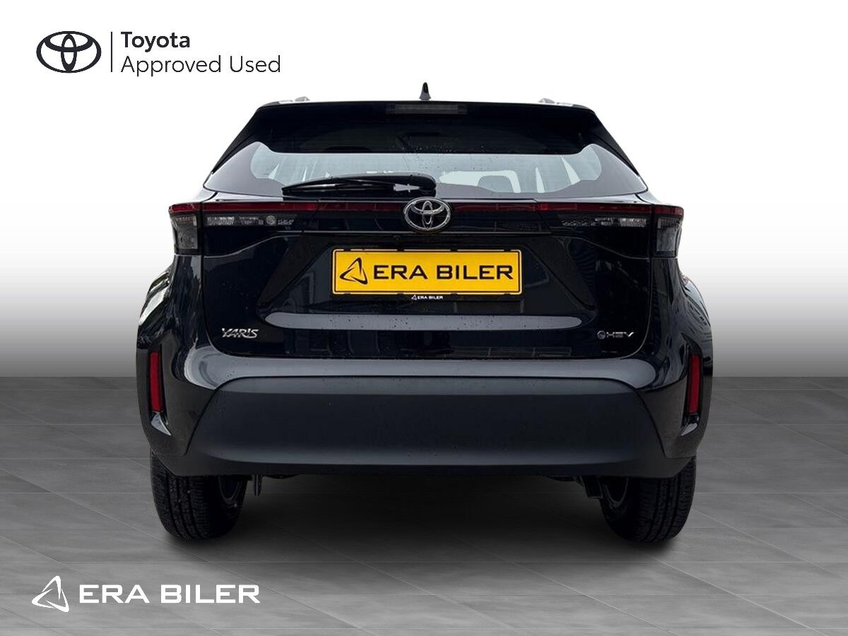 Billede af Toyota Yaris Cross 1,5 Hybrid Active 116HK 5d Trinl. Gear