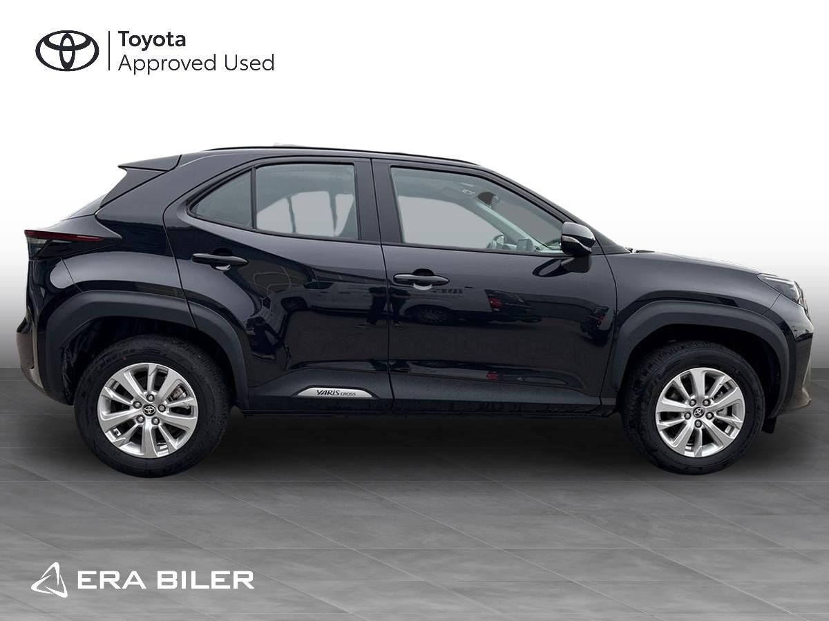 Billede af Toyota Yaris Cross 1,5 Hybrid Active 116HK 5d Trinl. Gear