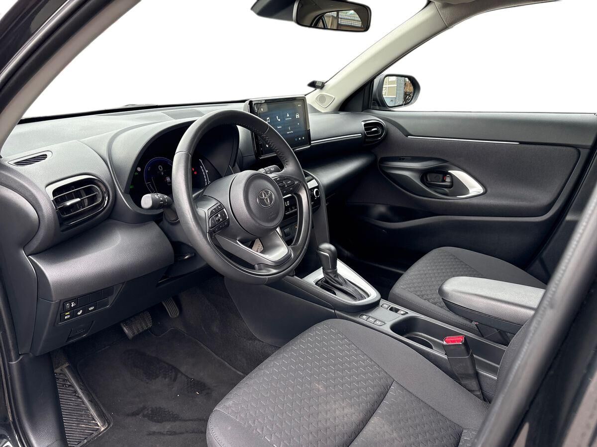 Billede af Toyota Yaris Cross 1,5 Hybrid Active 116HK 5d Trinl. Gear