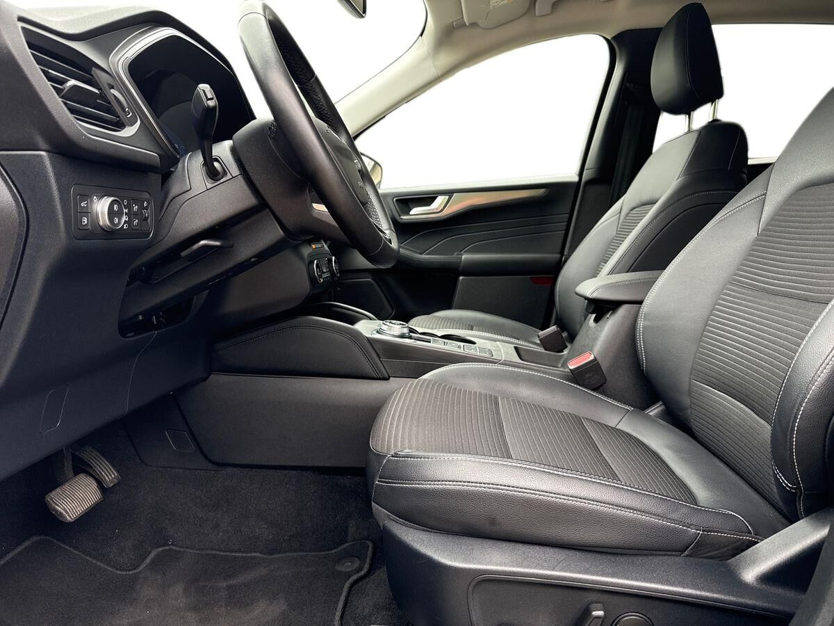 Billede af Ford Kuga 2,5 Plugin-hybrid Titanium X CVT 225HK 5d Trinl. Gear