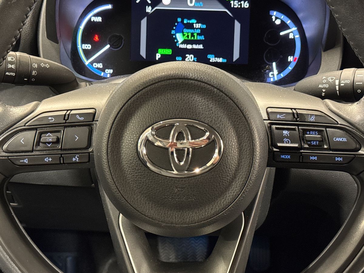 Billede af Toyota Yaris Cross 1,5 Hybrid Active Technology 116HK 5d Trinl. Gear