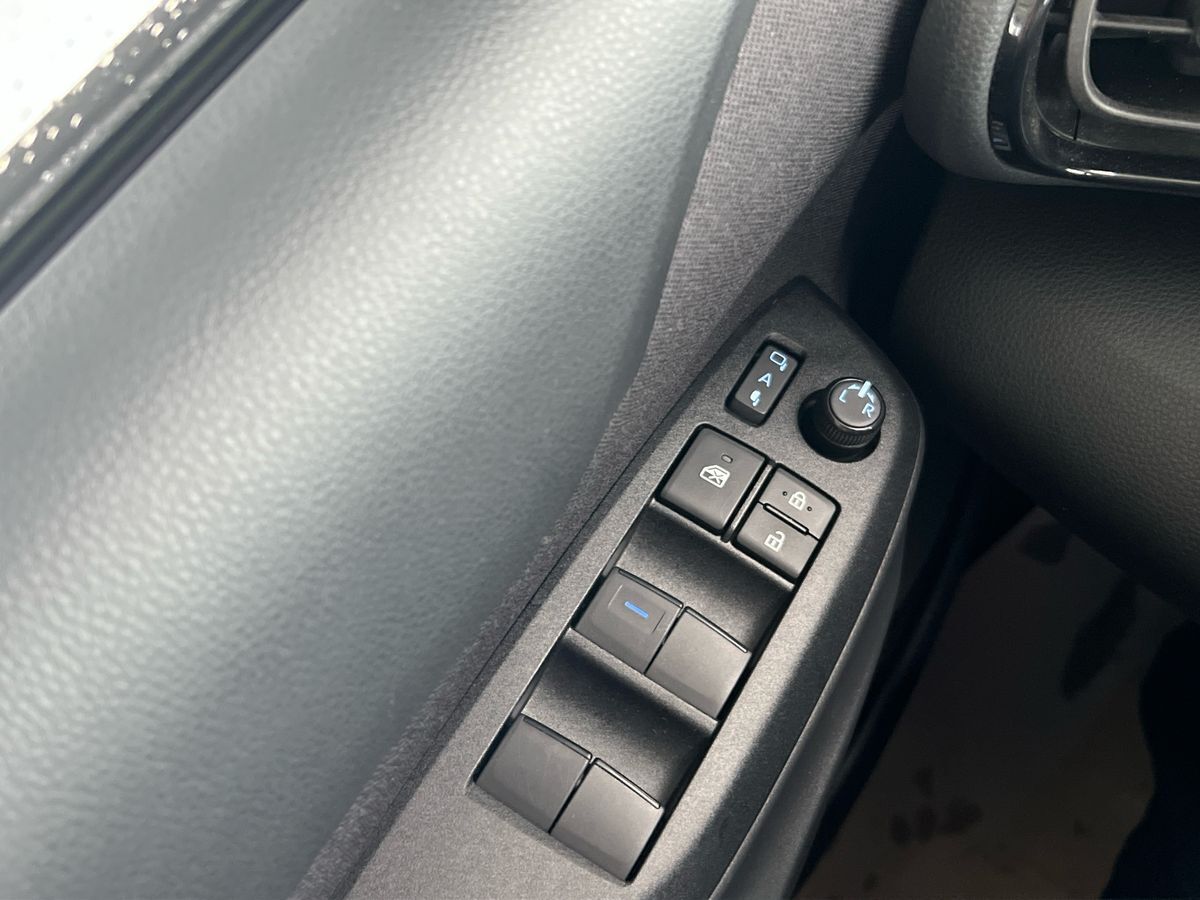 Billede af Toyota Yaris Cross 1,5 Hybrid Active Technology 116HK 5d Trinl. Gear