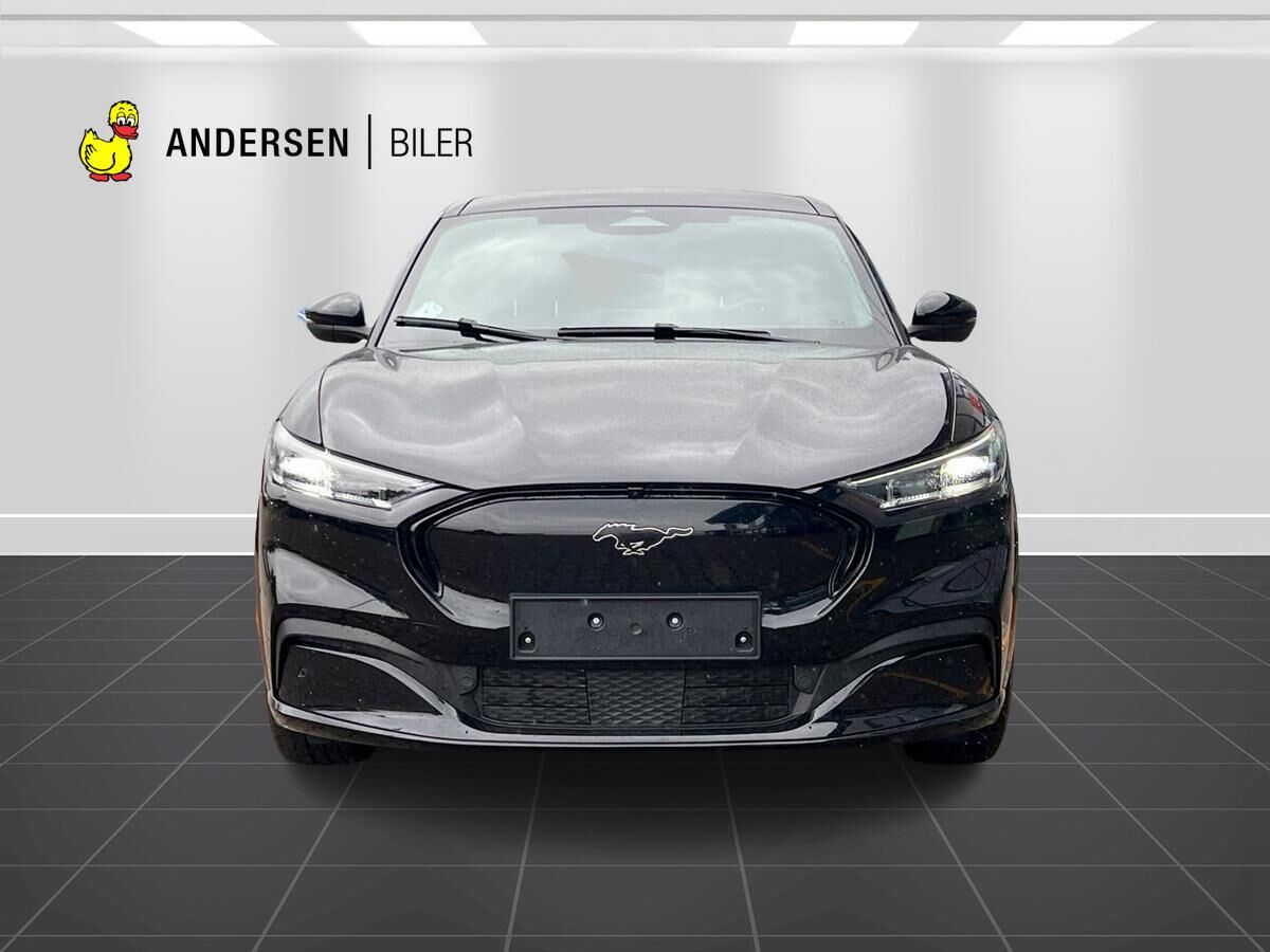 Billede af Ford Mustang Mach-E EL UR Premium 294HK 5d Aut.