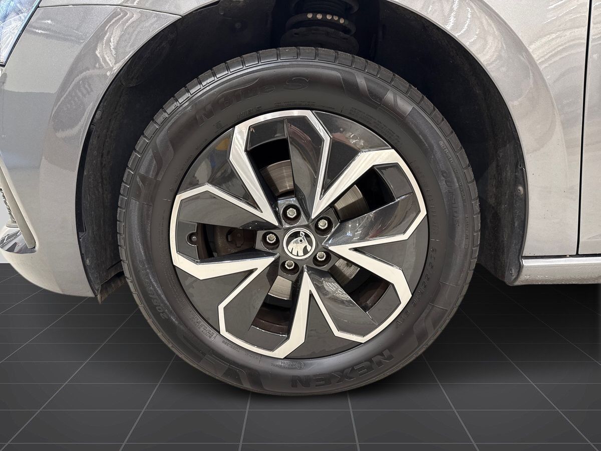 Billede af Skoda Scala 1,0 TSI Blackline DSG 110HK 5d 7g Aut.