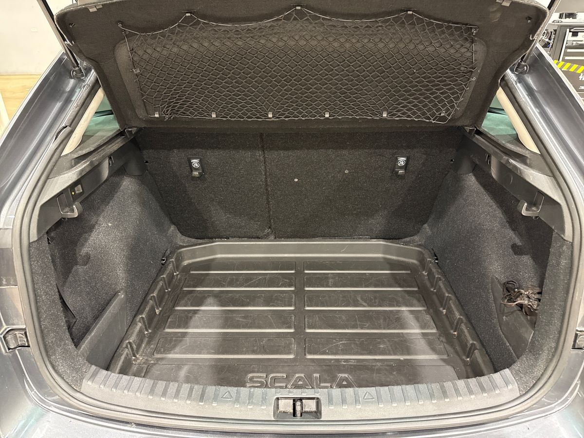 Billede af Skoda Scala 1,0 TSI Blackline DSG 110HK 5d 7g Aut.