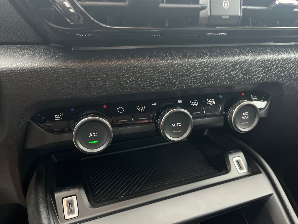 Billede af Citroën e-C4 EL Iconic 136HK 5d Aut.
