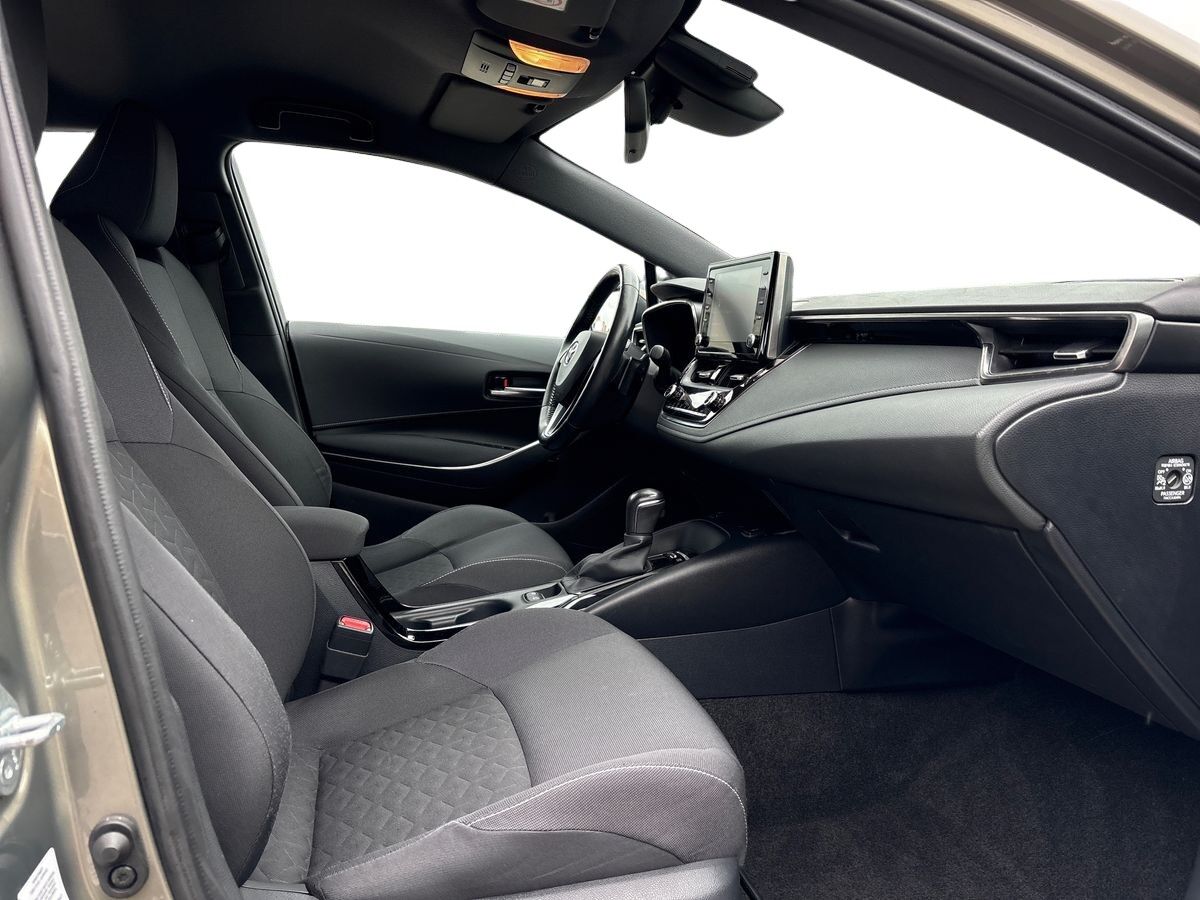Billede af Toyota Corolla Touring Sports 2,0 Hybrid H3 Smart E-CVT 180HK Stc 6g Aut.