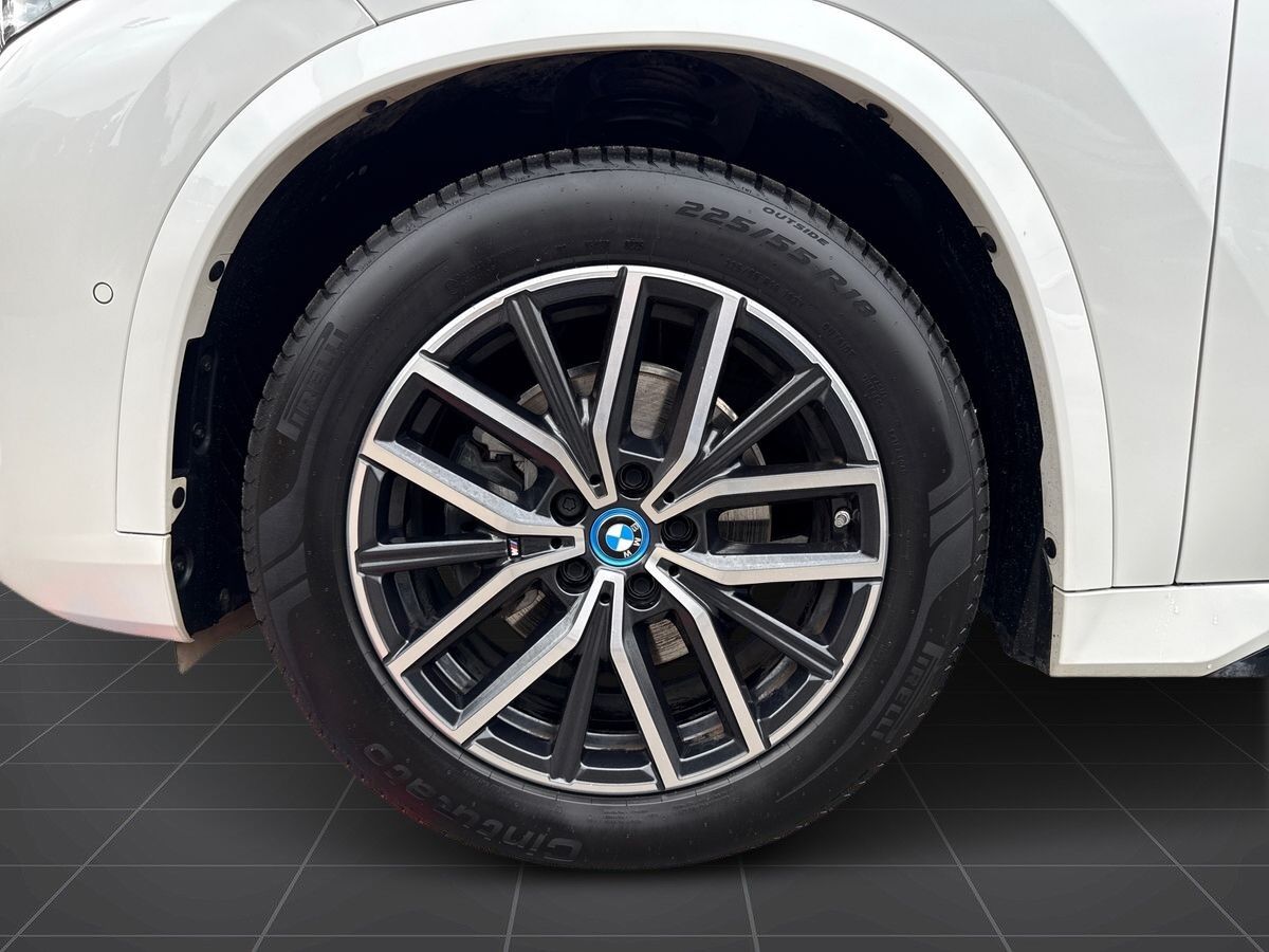 Billede af BMW iX1 eDrive20 EL M-Sport 204HK 5d Aut.