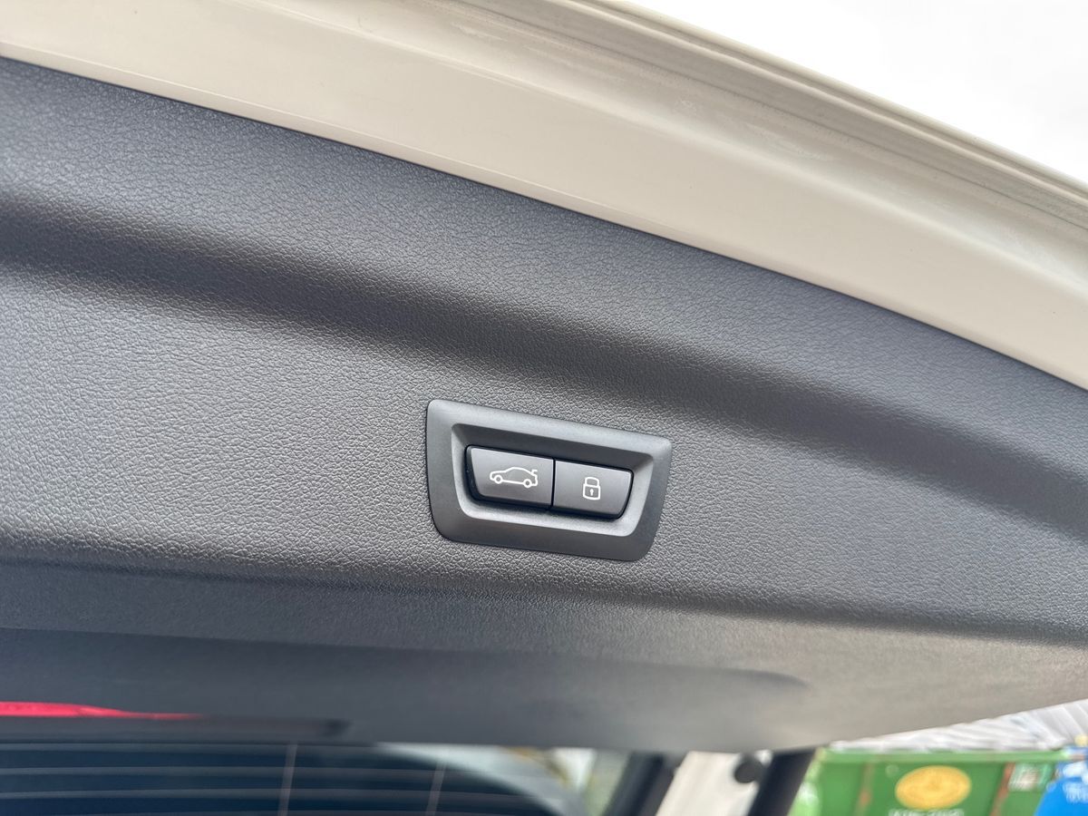 Billede af BMW iX1 eDrive20 EL M-Sport 204HK 5d Aut.