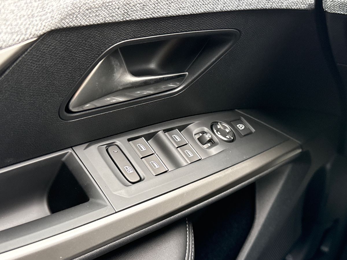 Billede af Peugeot e-5008 EL GT Pack 210HK 5d Aut.