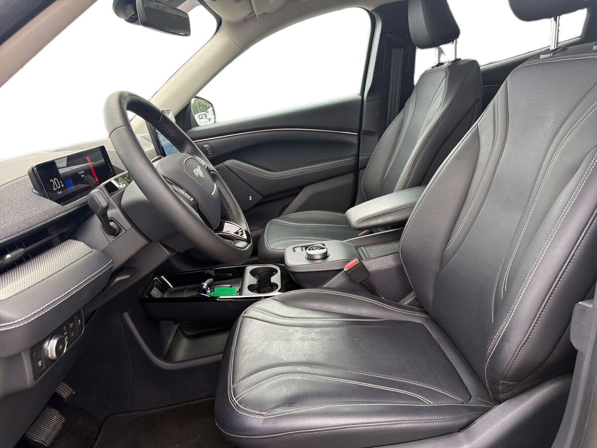Billede af Ford Mustang Mach-E EL UR 294HK 5d Aut.