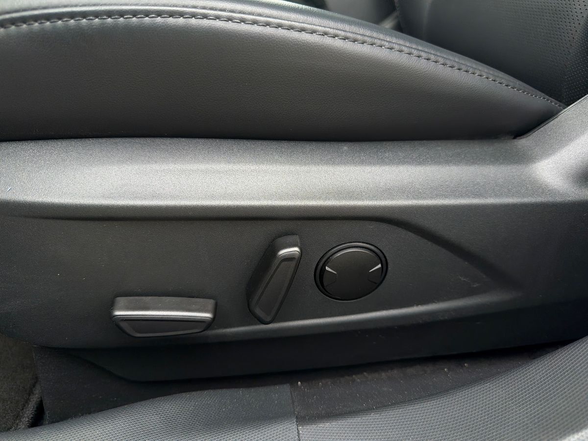 Billede af Ford Mustang Mach-E EL UR 294HK 5d Aut.